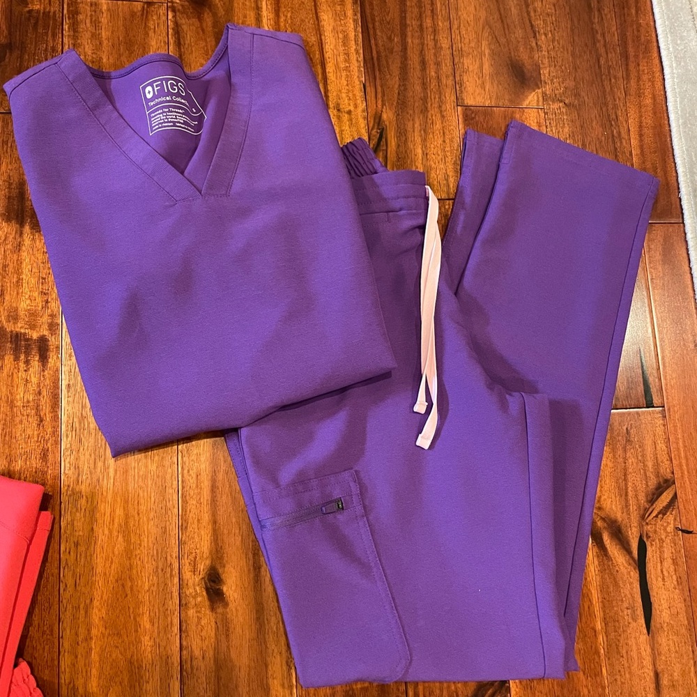 Figs small UV purple set